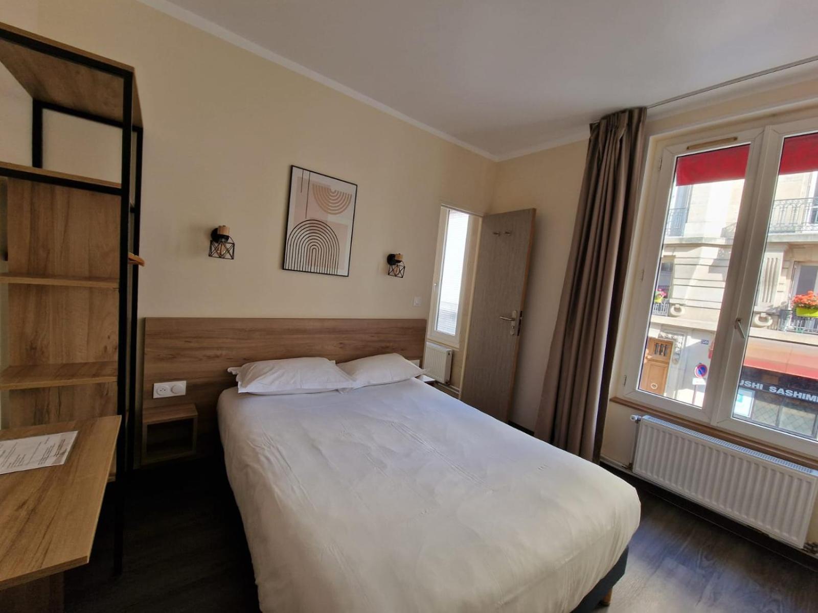 Hotel D'Anjou Левалоа-Пере Екстериор снимка