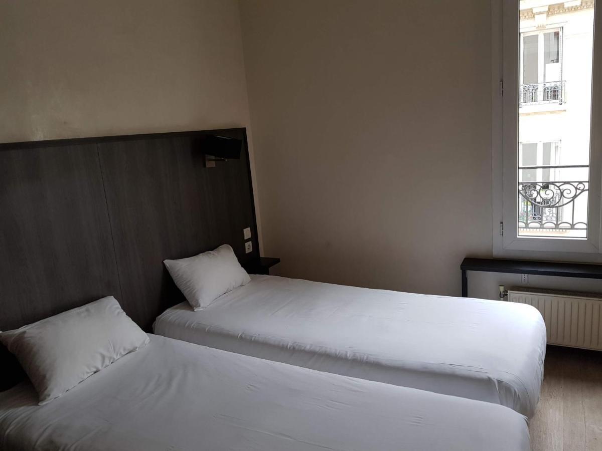 Hotel D'Anjou Левалоа-Пере Екстериор снимка